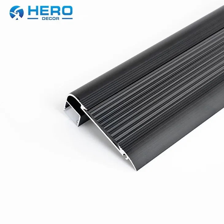 Aluminium And Rubber Stair Nosing factory